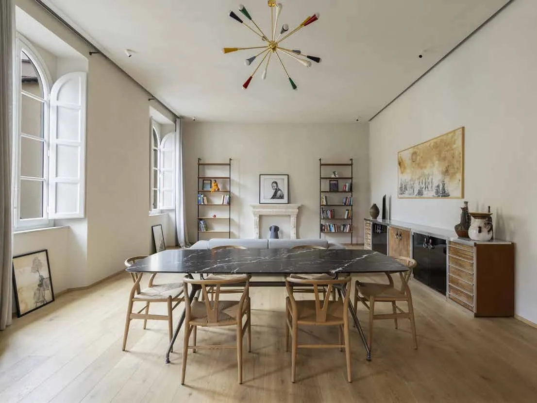 Cappelli Trading - Donati Legnami private residence dining room with light hardwood floor