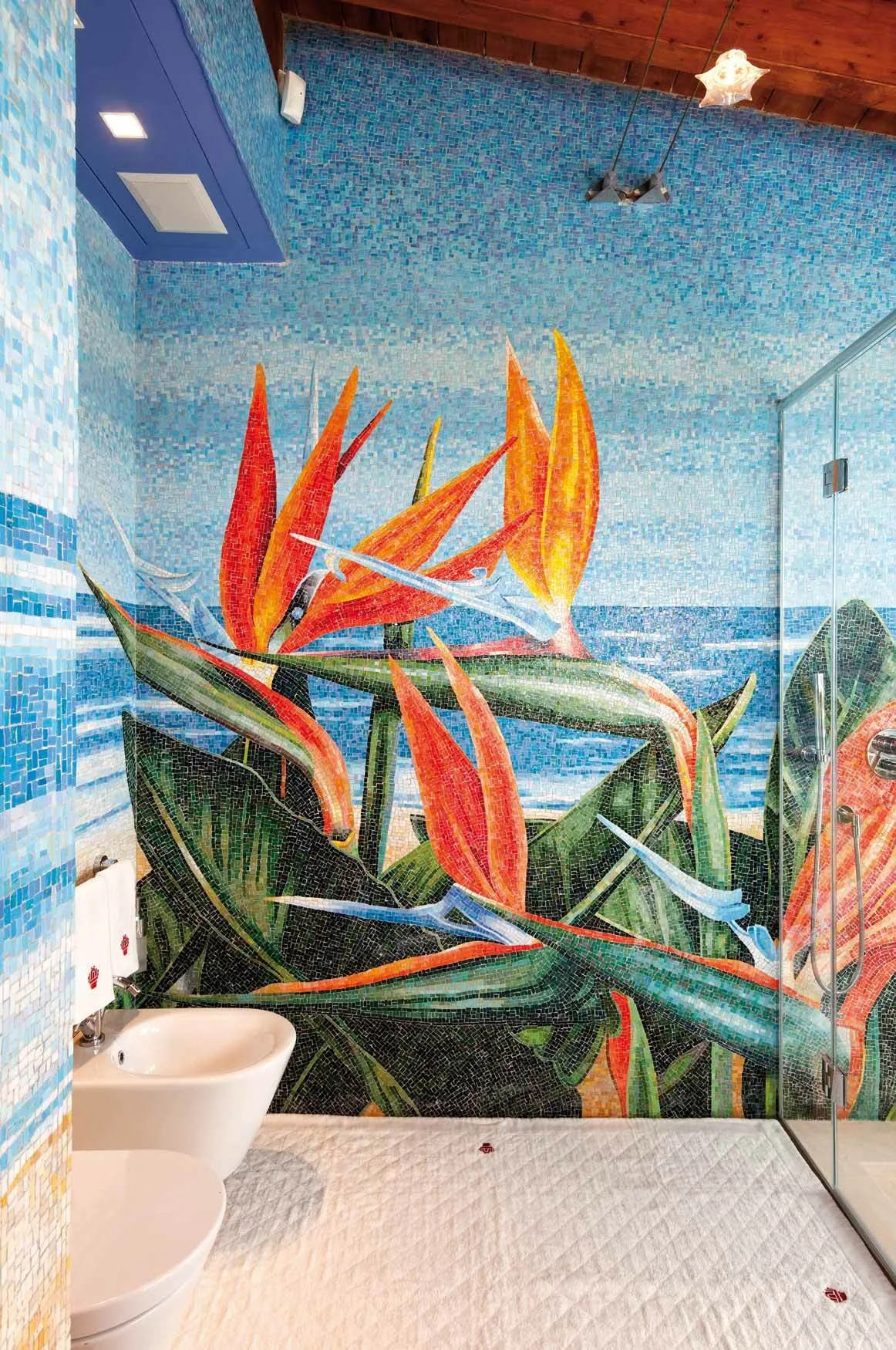 Artistic mosaic detail in the Antigua residence