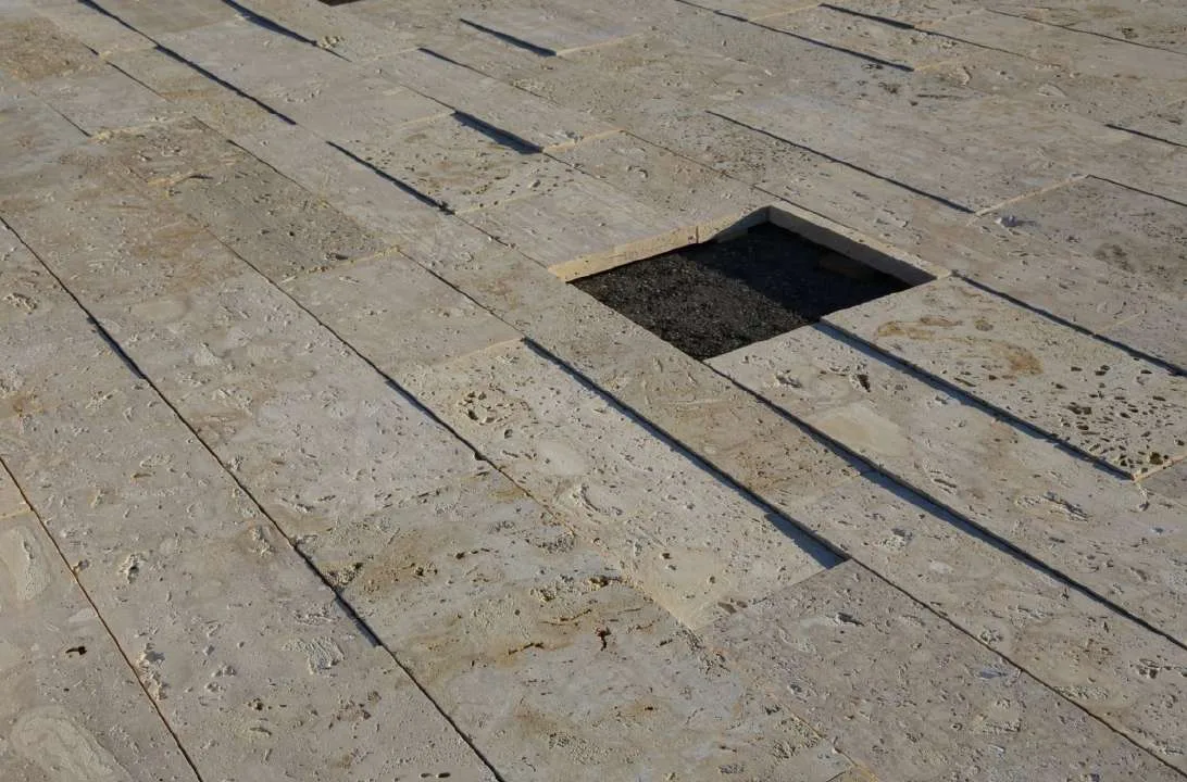 Dry layout detail with window openings