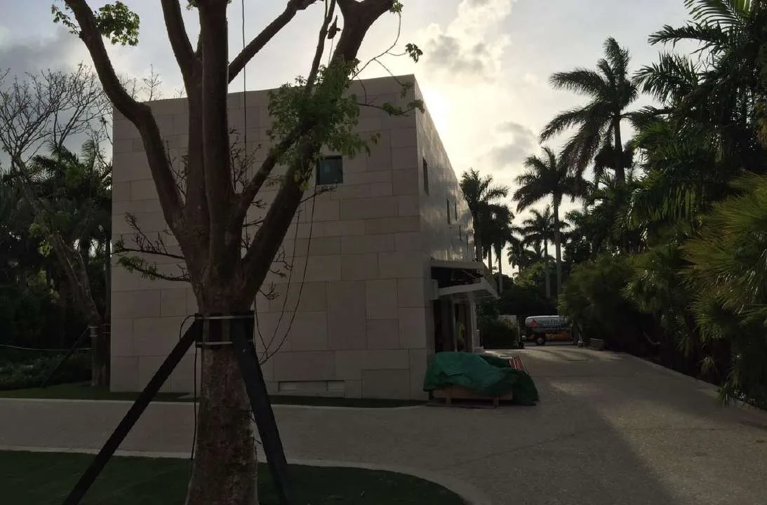 Street view of the Star Island residence
