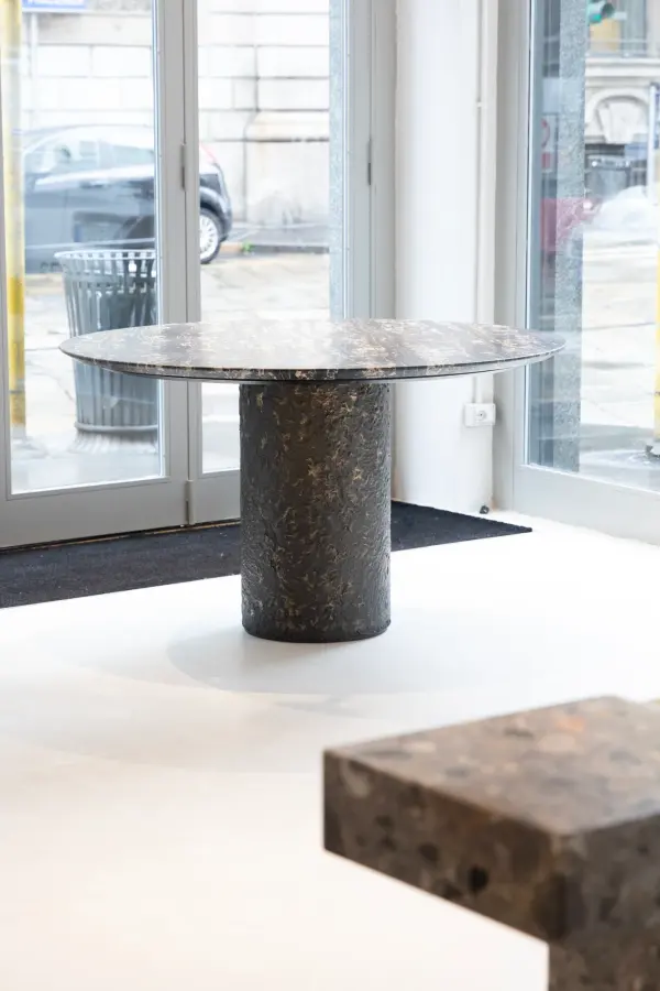 Bronze marble dining table, view 5