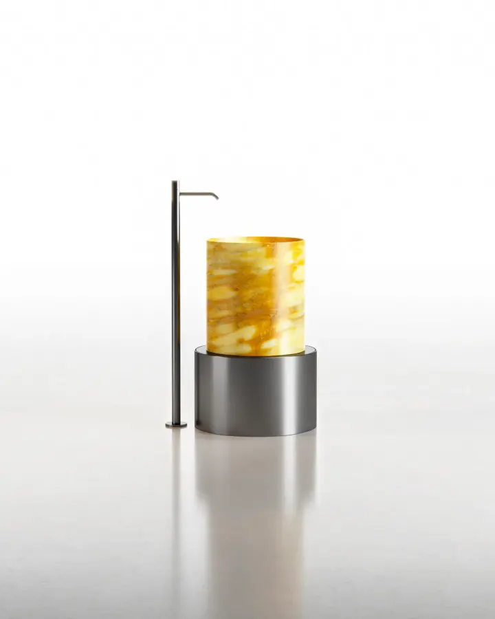 Circle Medium countertop marble washbasin in Travertino