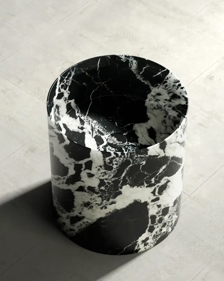 Circle Medium countertop marble washbasin, view 3