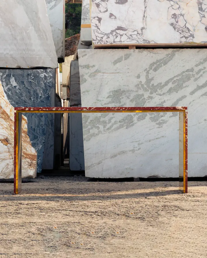 Curves marble console in Rosso Francia, view 2