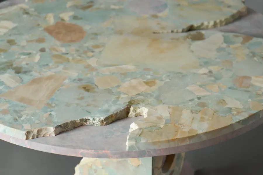 Empire marble coffee table, view 2