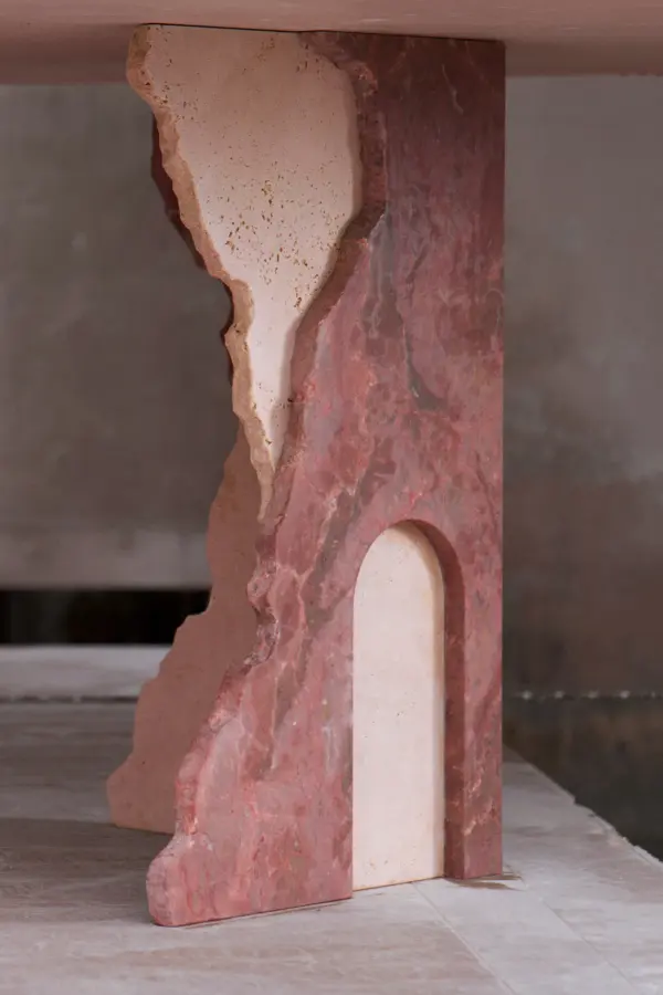 Empire marble dining table, view 3