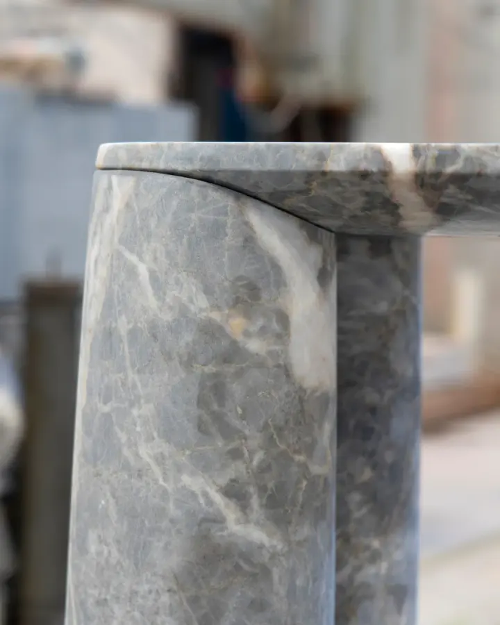Levante marble console, view 2