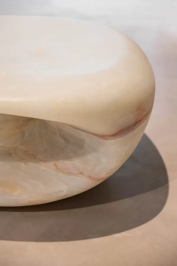 Nastro marble coffee table, view 3