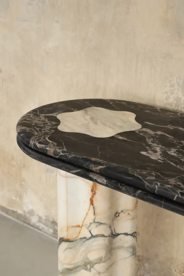 Onda marble console in Nero Pagoda, view 2