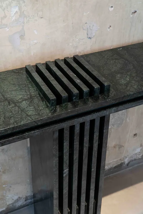 Piano marble console, view 5