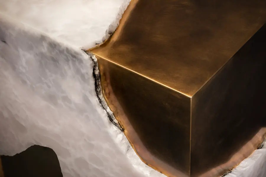 Relica marble console, view 2