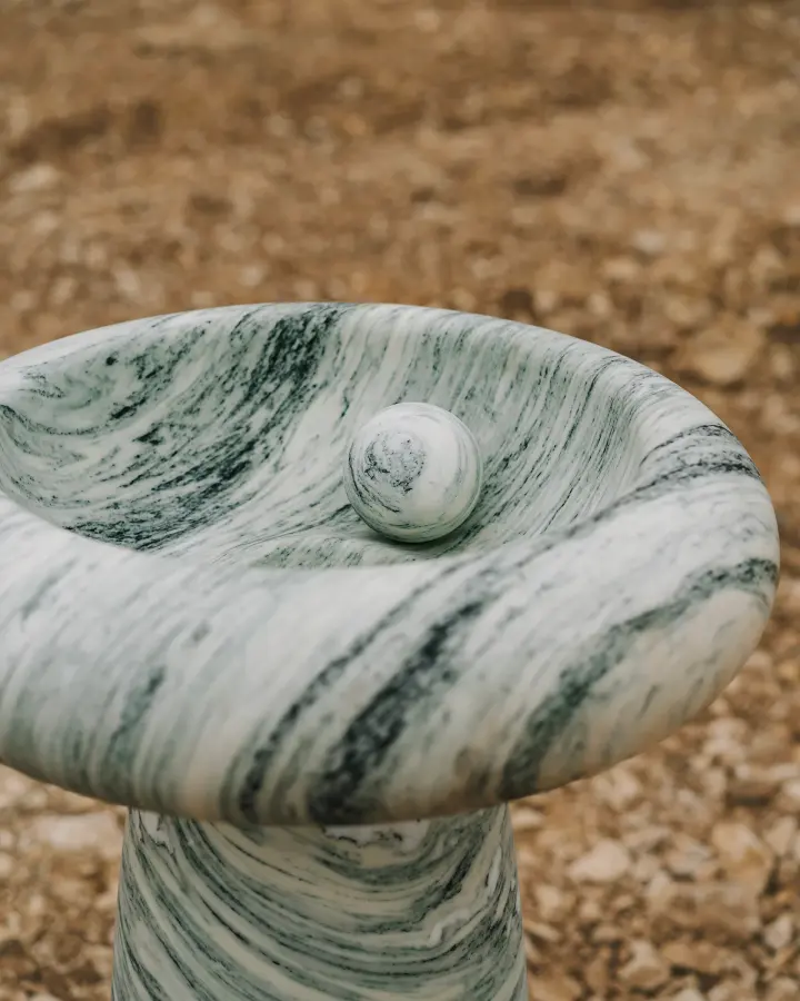 Roll Ball freestanding marble washbasin, view 4