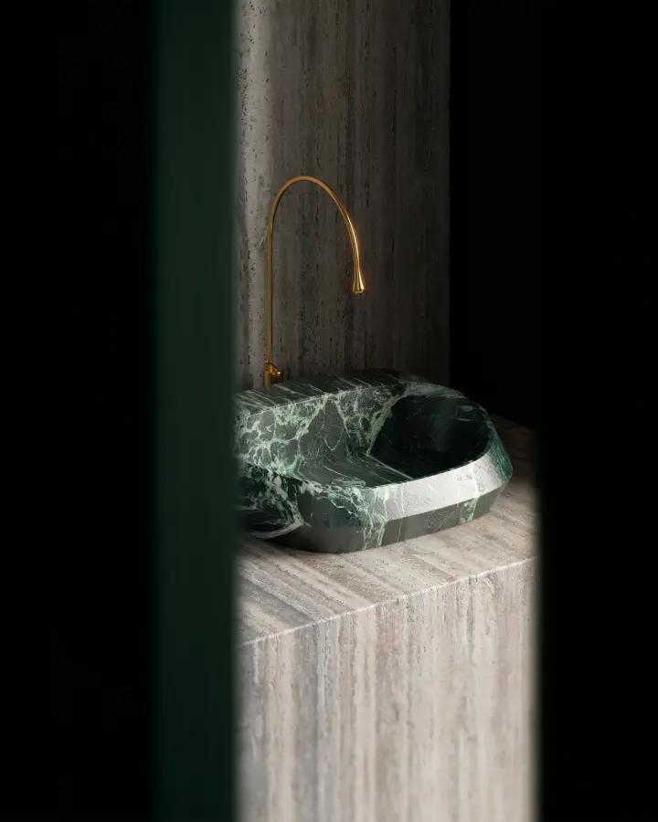 Tosca Small countertop marble washbasin in Verde Notte