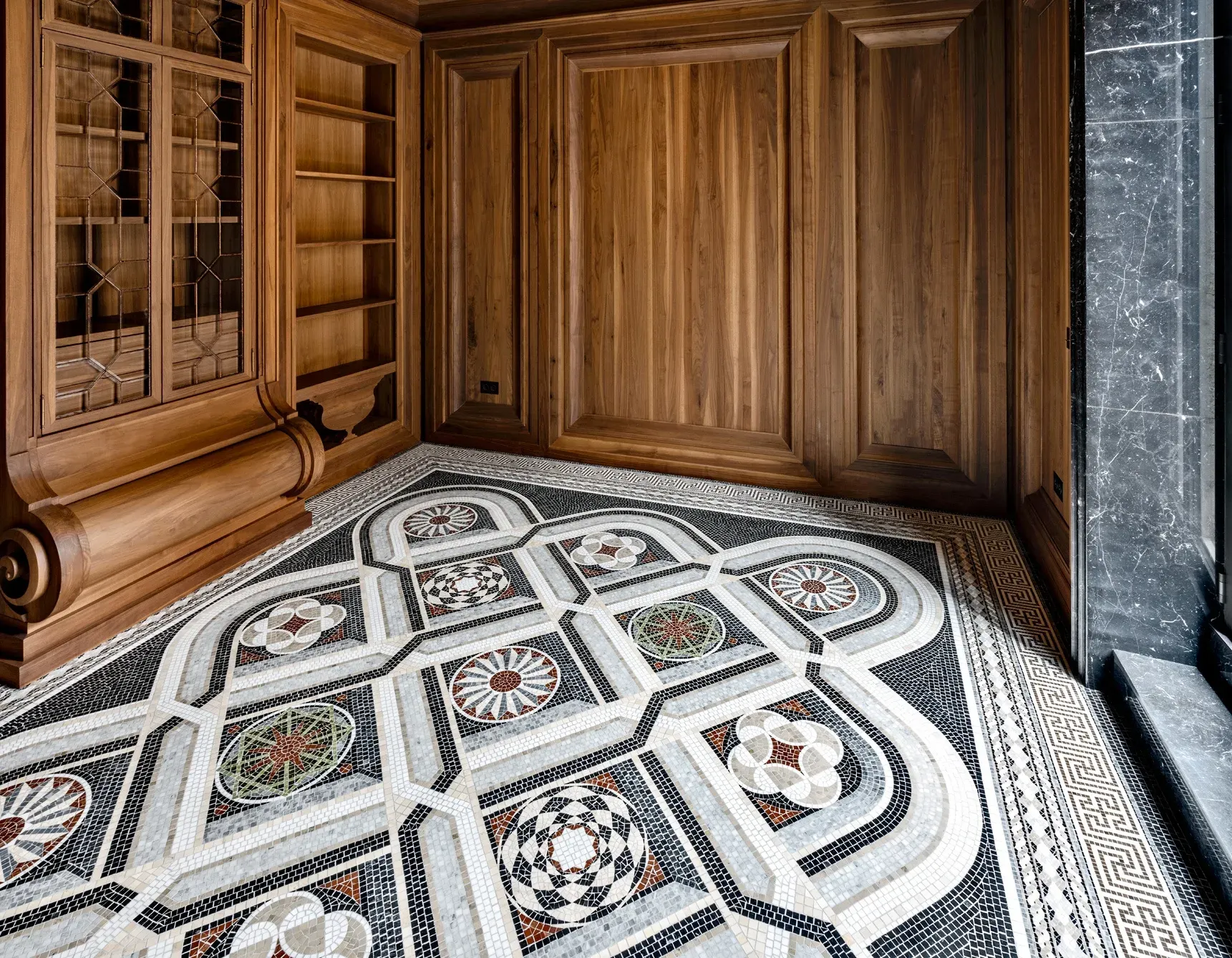 Fantini Mosaici handcrafted mosaic detail